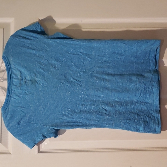 2 Aeropostale V neck Tee shirts - Picture 4 of 14